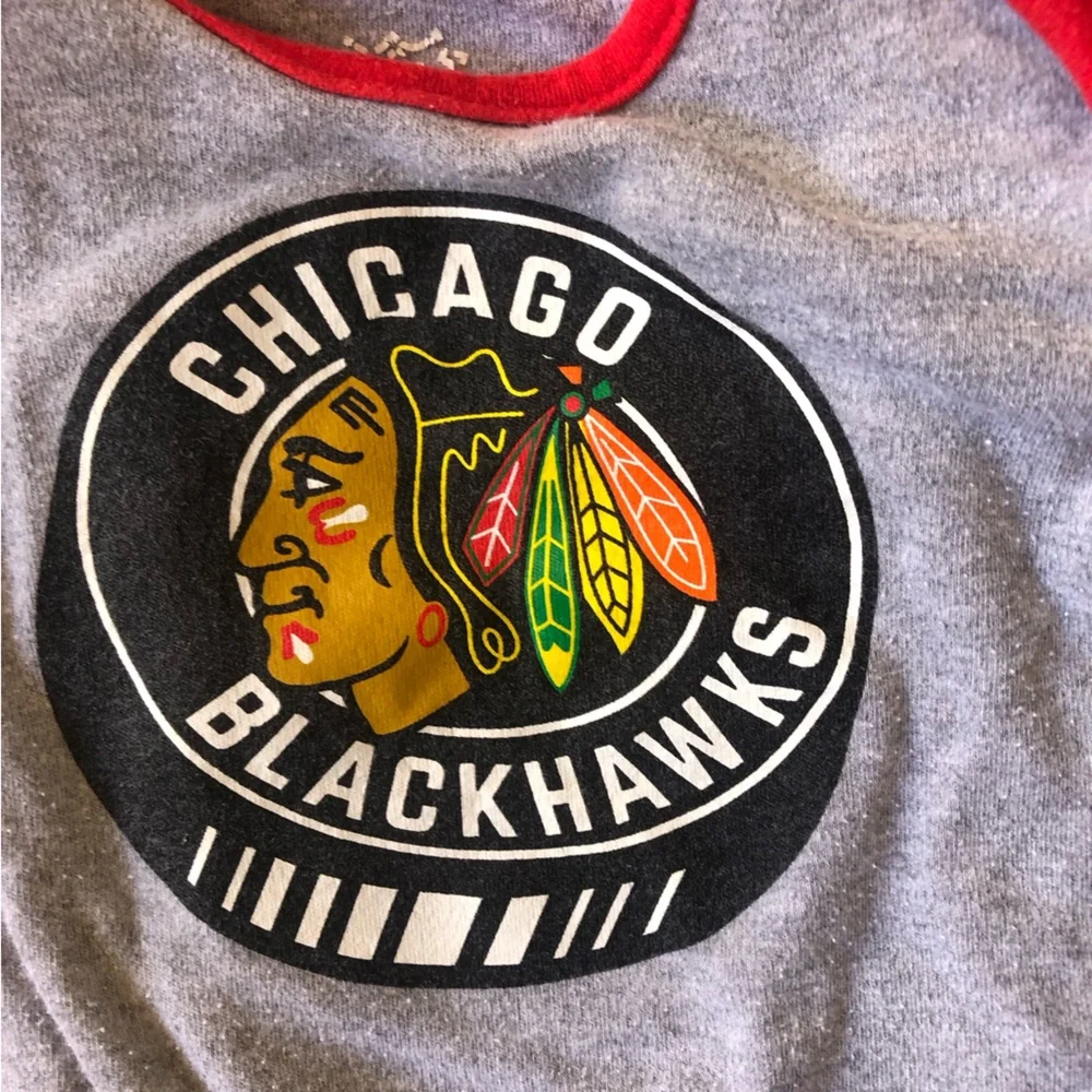 Chicago Teams Short Sleeve Onesie Bundle of 5 Sz 6-12 Mo Bears, Blackhawks Cubs